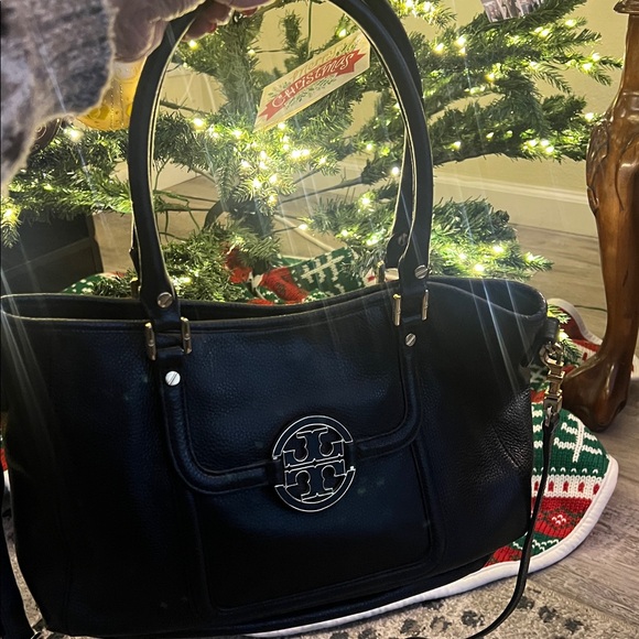 Authentic Tory Burch - Picture 10 of 14